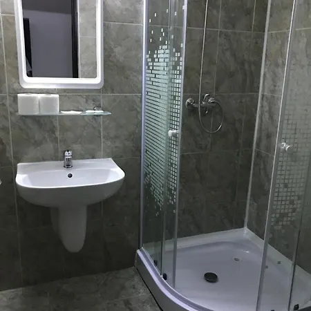 Vila Mon Caprice בית אירוח אפורי סוד