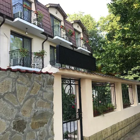 Alloggio in famiglia Vila Mon Caprice *