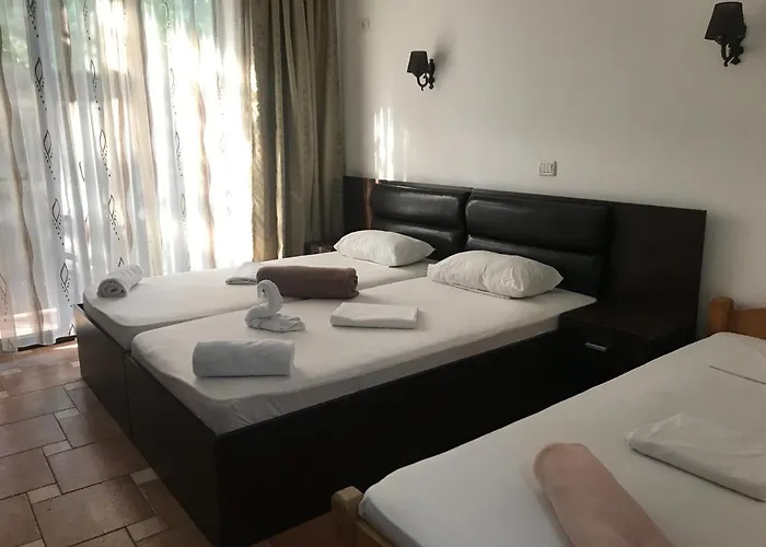 Vila Mon Caprice Homestay *