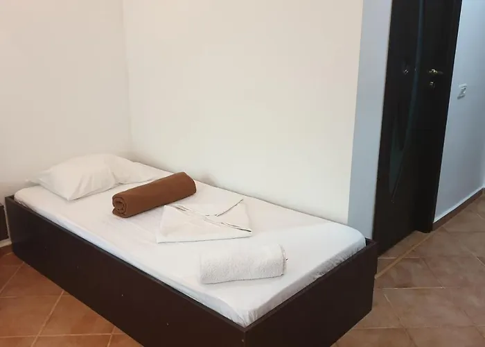 Vila Mon Caprice Homestay *